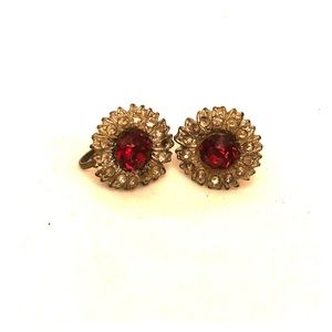 Vintage red & clr gem silver screw-back earring